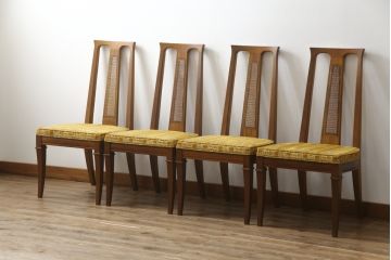 中古　DREXEL HERITAGE(ドレクセルヘリテイジ)　TRIUNE(トライユン)　クラシカルなデザインが魅力的なダイニングチェア4脚セット(サイドチェア、椅子、イス)(R-071461)