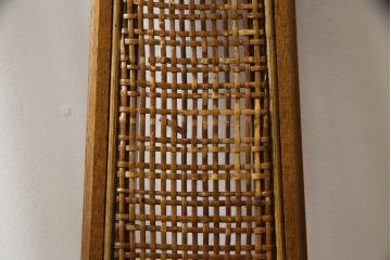 中古　DREXEL HERITAGE(ドレクセルヘリテイジ)　TRIUNE(トライユン)　クラシカルなデザインが魅力的なダイニングチェア4脚セット(サイドチェア、椅子、イス)(R-071461)