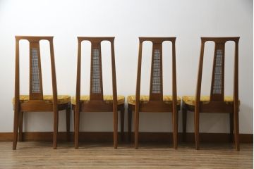 中古　DREXEL HERITAGE(ドレクセルヘリテイジ)　TRIUNE(トライユン)　クラシカルなデザインが魅力的なダイニングチェア4脚セット(サイドチェア、椅子、イス)(R-071461)