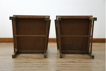 和製アンティーク　タモ材　ラワン材　ノスタルジックな雰囲気漂う古い教会のアームチェア2脚セット　(R-071466)