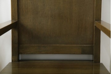 和製アンティーク　タモ材　ラワン材　ノスタルジックな雰囲気漂う古い教会のアームチェア2脚セット　(R-071466)