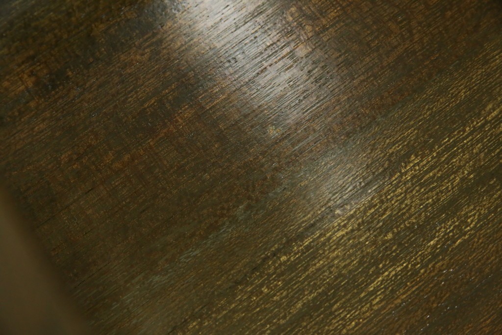 和製アンティーク　タモ材　ラワン材　ノスタルジックな雰囲気漂う古い教会のアームチェア2脚セット　(R-071466)