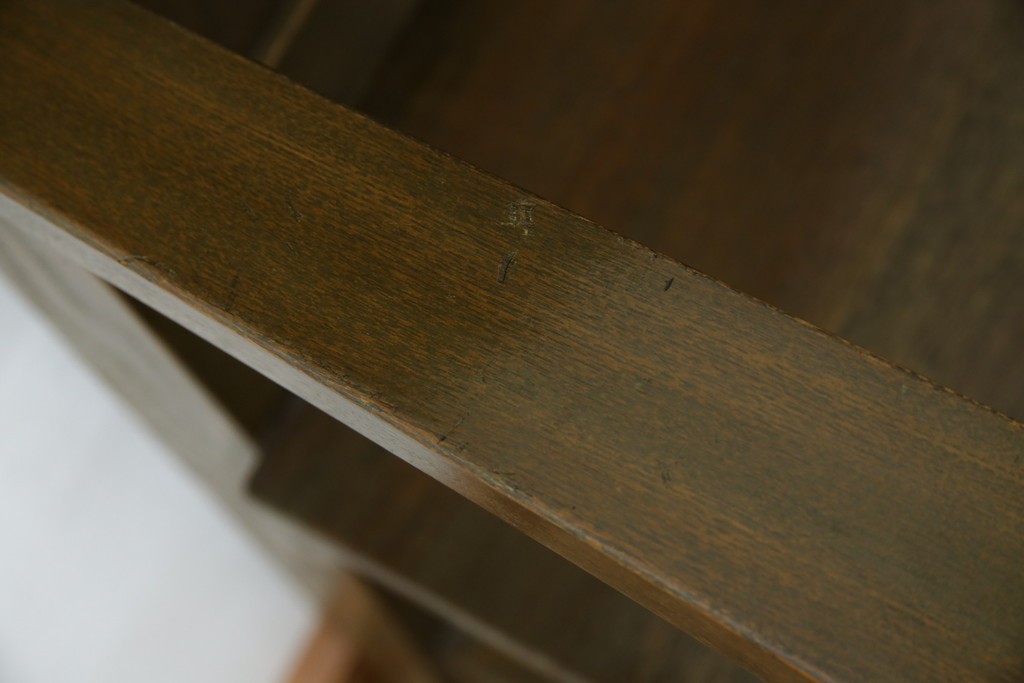 和製アンティーク　タモ材　ラワン材　ノスタルジックな雰囲気漂う古い教会のアームチェア2脚セット　(R-071466)