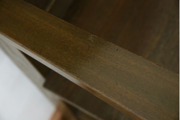 和製アンティーク　タモ材　ラワン材　ノスタルジックな雰囲気漂う古い教会のアームチェア2脚セット　(R-071466)