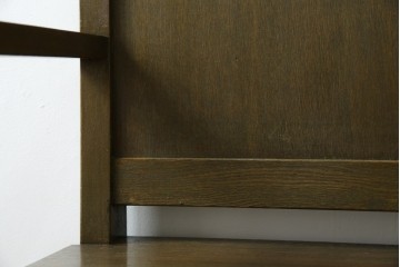 和製アンティーク　タモ材　ラワン材　ノスタルジックな雰囲気漂う古い教会のアームチェア　(R-071467)