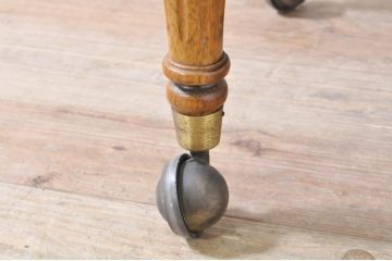 中古　DREXEL HERITAGE(ドレクセルヘリテイジ)　品のある佇まいが魅力的な回転チェア(アームチェア、デスクチェア、回転椅子、一人掛けソファ、1人掛けソファ、1Pソファ、椅子、イス)(R-071468)