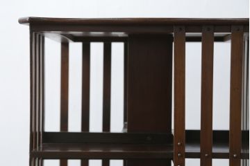 イギリスアンティーク　マホガニー材　猫脚が魅力のリボルビングブックシェルフ(本棚、書棚、英国)(R-071470)