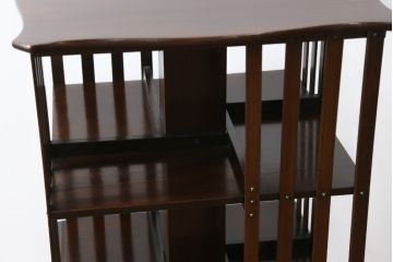 イギリスアンティーク　マホガニー材　猫脚が魅力のリボルビングブックシェルフ(本棚、書棚、英国)(R-071470)