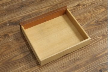 中古　DREXEL HERITAGE(ドレクセルヘリテイジ)　品のある佇まいが美しいサイドテーブル(電話台、ナイトテーブル、コンソールテーブル)(R-071471)