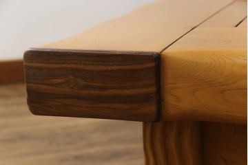 中古　美品　総欅(ケヤキ)材　明るい木の色味がお部屋を華やかに彩る囲炉裏テーブル(火鉢、木製火鉢、長火鉢、座卓、ローテーブル)(R-071475)