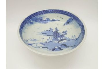 江戸後期　古伊万里　山水の図　約31cm　1尺　落ち着いた風景の染付に癒される大鉢(一尺、深皿、和食器)(R-071489)