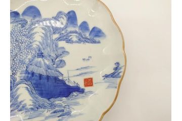 上手物　江戸後期　染付　山水図　約22cm　7寸　金の縁がアクセントになる上品な雰囲気溢れる中皿2枚セット(和皿、和食器、七寸)(R-071490)