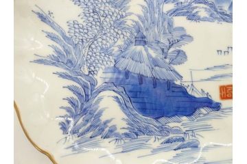 上手物　江戸後期　染付　山水図　約22cm　7寸　金の縁がアクセントになる上品な雰囲気溢れる中皿2枚セット(和皿、和食器、七寸)(R-071490)