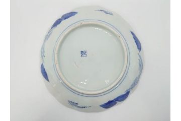 上手物　江戸後期　染付　山水図　約22cm　7寸　金の縁がアクセントになる上品な雰囲気溢れる中皿2枚セット(和皿、和食器、七寸)(R-071490)