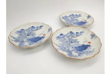 上手物　江戸後期　染付　山水図　約22cm　7寸　金の縁がアクセントになる上品な雰囲気溢れる中皿3枚セット(和皿、和食器、七寸)(R-071492)