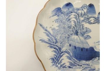 上手物　江戸後期　染付　山水図　約22cm　7寸　金の縁がアクセントになる上品な雰囲気溢れる中皿3枚セット(和皿、和食器、七寸)(R-071492)