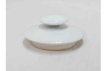 今泉今右衛門　錦桃絵　鮮やかな色合いの桃絵が美しい茶器セット(急須、湯呑み5客、湯のみ、茶道具、色鍋島、色絵、和食器、共箱付き)(R-071494)