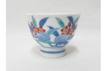 今泉今右衛門　錦桃絵　鮮やかな色合いの桃絵が美しい茶器セット(急須、湯呑み5客、湯のみ、茶道具、色鍋島、色絵、和食器、共箱付き)(R-071494)
