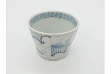 江戸後期　古伊万里　染付　枠絵羊歯文　優しい色合いが魅力的なそば猪口3客セット(シダ、蕎麦猪口、湯呑み、湯のみ、和食器)(R-071497)