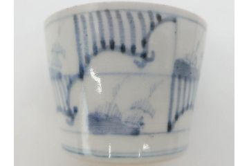 江戸後期　古伊万里　染付　枠絵羊歯文　優しい色合いが魅力的なそば猪口3客セット(シダ、蕎麦猪口、湯呑み、湯のみ、和食器)(R-071497)