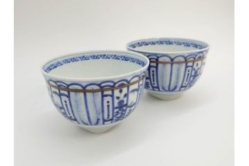 明治期?　伊万里　染付　約11cm　3.6寸　丸いフォルムがぽってりしていて可愛らしい茶碗2客セット(和食器、三寸六分)(R-071498)