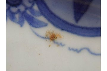 江戸期　古伊万里　染付　編笠文　約15cm　4.9寸　珍しい図柄と藍色の濃淡が印象的な八角皿3枚セット(編み笠、傘、カサ、かさ、変形皿、深皿、和皿、和食器、四寸九分)(R-071499)