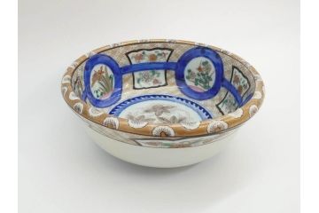 上手物　明治期　伊万里　金彩　染付　窓絵　約19cm　6.2寸　緻密に描かれた上品な絵柄が美しい深鉢(もみじ、紅葉、モミジ、草花、深皿、和皿、和食器、六寸二分)(R-071501)