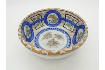 上手物　明治期　伊万里　金彩　染付　窓絵　約19cm　6.2寸　緻密に描かれた上品な絵柄が美しい深鉢(もみじ、紅葉、モミジ、草花、深皿、和皿、和食器、六寸二分)(R-071501)