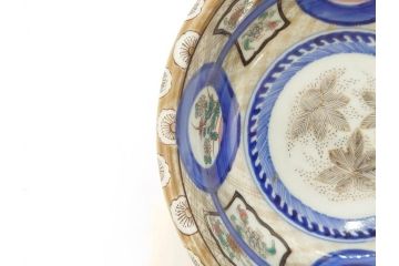 上手物　明治期　伊万里　金彩　染付　窓絵　約19cm　6.2寸　緻密に描かれた上品な絵柄が美しい深鉢(もみじ、紅葉、モミジ、草花、深皿、和皿、和食器、六寸二分)(R-071501)