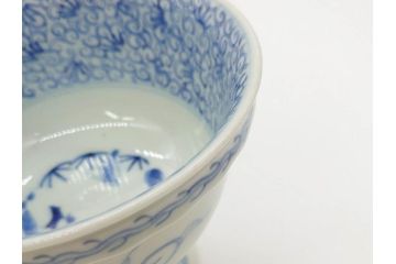 江戸後期?　伊万里　染付　線描　手描きの温かみが感じられる盃洗(松竹梅文、杯洗、高台鉢、フルーツボウル、コンポート、和食器)(R-071503)