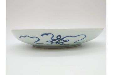 上手物　江戸期　古伊万里　富貴長春　染付　約31cm　1尺皿　大胆に絵付けされた鳥たちが味わい深い魅力を放つ大皿(鶴?、ツル?、鷺?、サギ?、和皿、和食器、一尺)(R-071508)