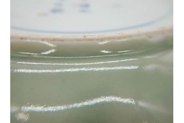 江戸期　太明成化年製　古伊万里　青磁　染付　約27cm　8.9寸　優しい色合いが上品な和の雰囲気を醸し出す大皿(人物、馬、和皿、和食器、八寸九分)(R-071509)
