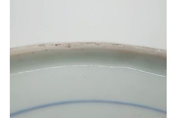江戸期　太明成化年製　古伊万里　青磁　染付　約27cm　8.9寸　優しい色合いが上品な和の雰囲気を醸し出す大皿(人物、馬、和皿、和食器、八寸九分)(R-071509)
