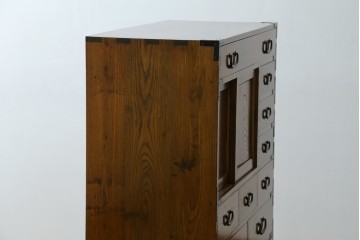 中古　美品　高級品　国産　職人手造り品　三方欅(ケヤキ)材　引き出し10杯の収納箪笥　(R-071510)