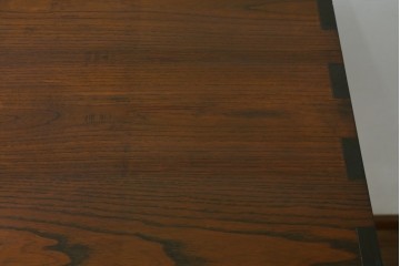 中古　美品　高級品　国産　職人手造り品　三方欅(ケヤキ)材　引き出し10杯の収納箪笥　(R-071510)