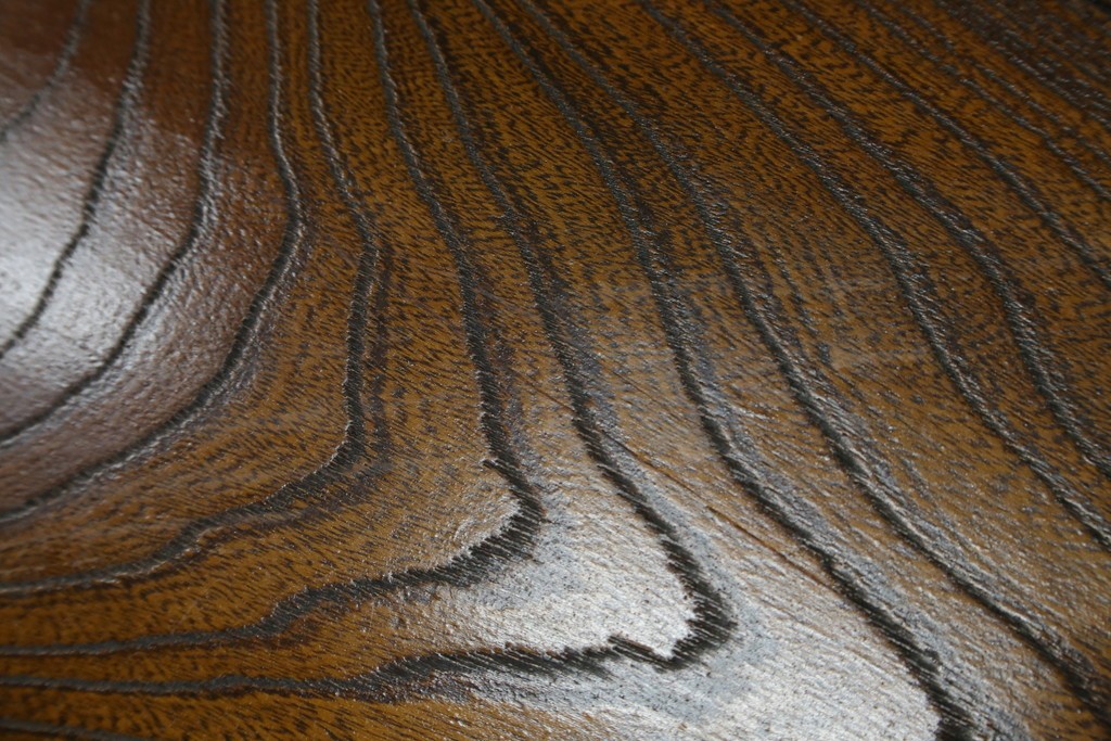 中古　美品　高級品　国産　職人手造り品　三方欅(ケヤキ)材　引き出し10杯の収納箪笥　(R-071510)