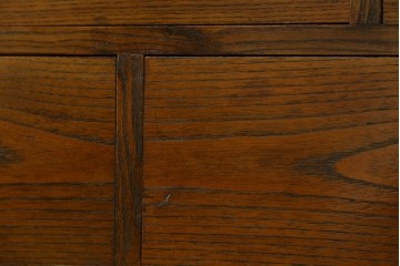 中古　美品　高級品　国産　職人手造り品　三方欅(ケヤキ)材　引き出し10杯の収納箪笥　(R-071510)