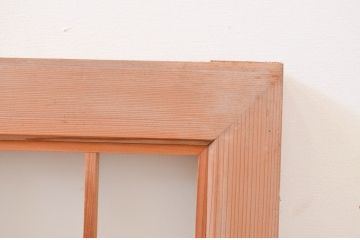 アンティーク建具　片面ガラス　和の雰囲気を高める松の彫刻入り欄間1枚(明り取り、明かり取り)(R-071529)