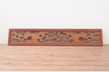 アンティーク建具　欅(ケヤキ)材　躍動感ある鳳凰が魅力的な彫刻欄間1枚(明り取り、明かり取り)(R-071531)
