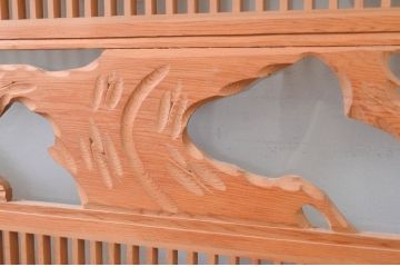 アンティーク建具　片面ガラス入り　格子と松竹梅の彫刻が素敵な欄間2枚セット(明かり取り、明り取り)(R-071564)