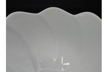 希少　ドイツ　マイセン　Meissen　透き通るような白色となめらかなデザインが素敵なボウル(洋食器)(R-071570)