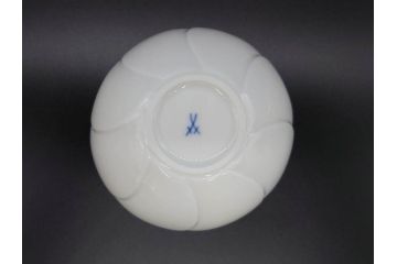 希少　ドイツ　マイセン　Meissen　透き通るような白色となめらかなデザインが素敵なボウル(洋食器)(R-071570)