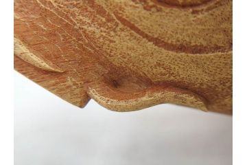 彫刻師二代目　川原啓秀(傳三)　金彩　細部まで凝った彫りが美しくリアルに表現された木彫り「鯉」(コイ、置き物、木製、共箱付き)(R-071573)