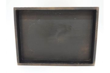 中古　伝統工芸　輪島塗り　凝ったデザインの引手金具と品のある花の絵柄が魅力の小引き出し(チェスト、小物収納、卓上収納)(定価約24万円)(R-071574)