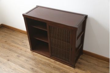 中古　美品　上質な和の空間を演出する水屋箪笥サイドボード(サイドキャビネット、収納棚、戸棚、下駄箱)(R-071602)