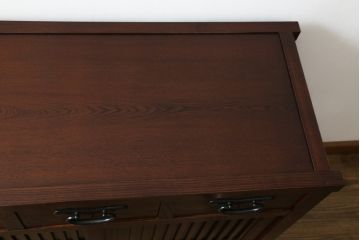 中古　美品　上質な和の空間を演出する水屋箪笥サイドボード(サイドキャビネット、収納棚、戸棚、食器棚、茶箪笥)(R-071603)