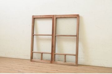 アンティーク建具　レトロな空間作りにおすすめなガラス窓2枚セット(引き戸、ガラス戸)(R-071605)