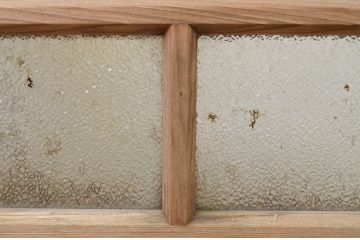 アンティーク建具　レトロな空間作りにおすすめなガラス窓2枚セット(引き戸、ガラス戸)(R-071605)