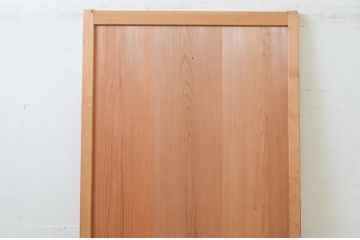 アンティーク建具　落ち着いた和の空間を演出する横桟付き引き戸1枚(板戸、帯戸、舞良戸)(R-071609)