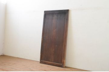 アンティーク建具　落ち着いた和の空間を演出する横桟入り板戸扉1枚(引き戸)(R-071610)